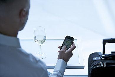 Switch2 USB-C兼容性差：实测发现有意为之 任天堂遭痛批